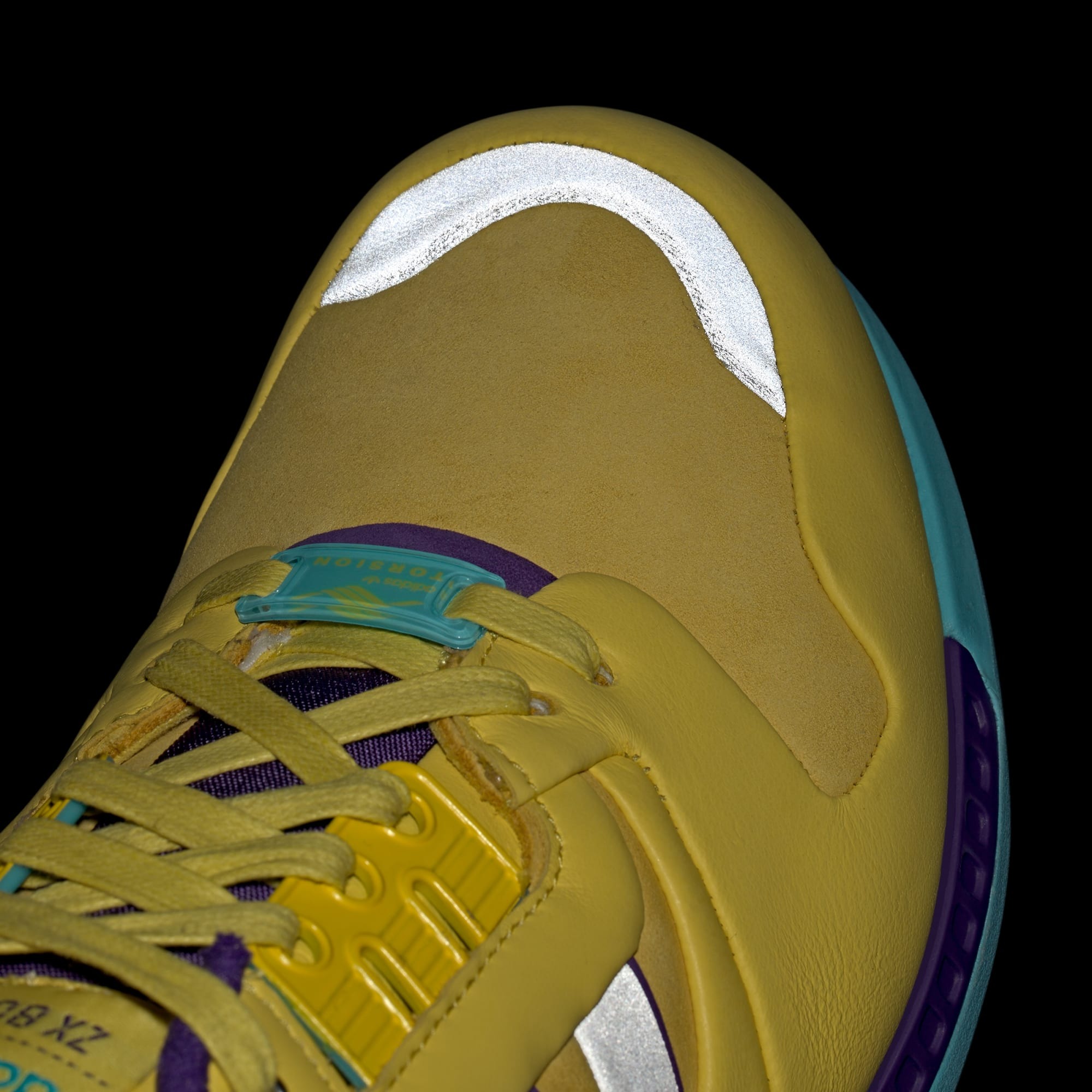 adidas Consortium ZX 8000 JC & MT Yellow Blue Glow JQ4359 | More