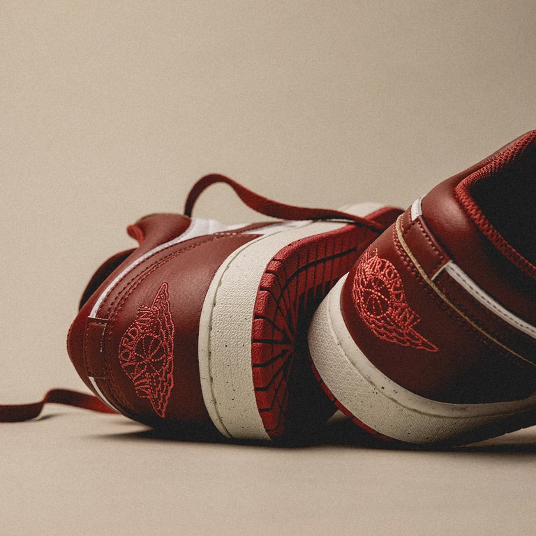 Air Jordan 1 Low SE Dune Red FJ3459-160 | More Sneakers display picture 2