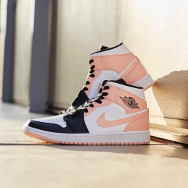 jordan 1 mid arctic orange black