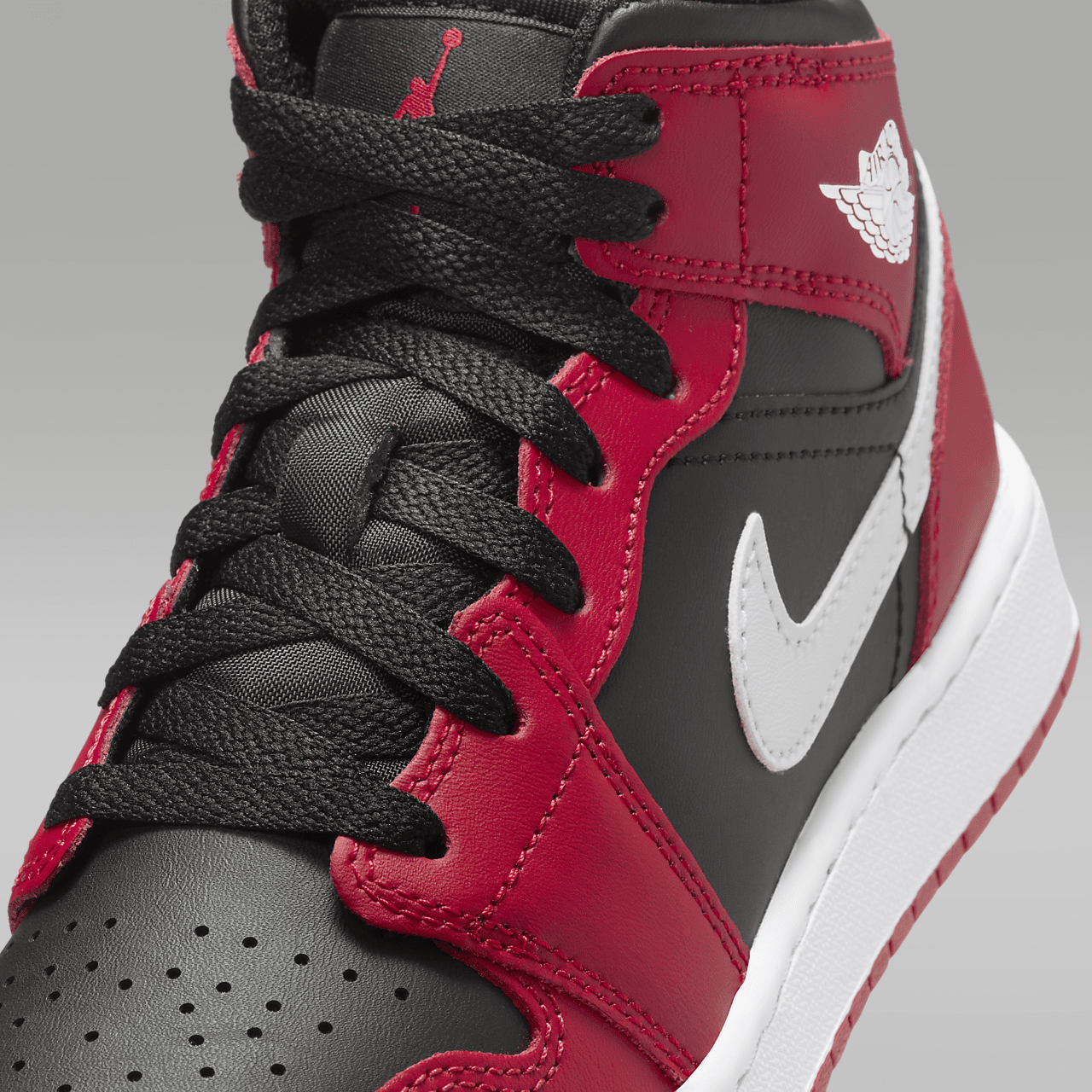 良品 ✨️ Air Jordan 1 Mid Black Gym Red 23 Air Jordan 1 Mid GS Black Gym Red White DQ8423-061 | More