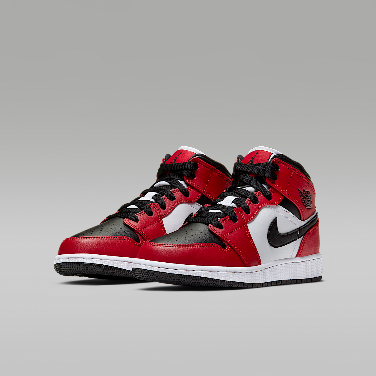 Air Jordan 1 Mid GS Chicago Black Toe 2026 554725-069 | More Sneakers