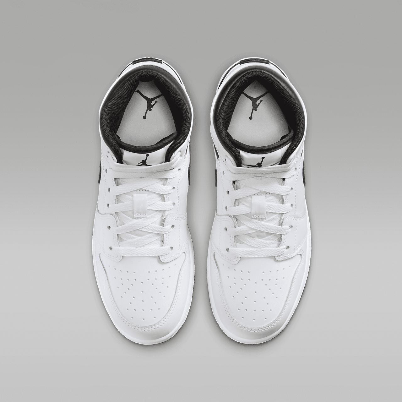 エアジョーダン1MID GS DQ8423-132 JORDAN BRAND AIR JORDAN 1 MID (GS) (ジョーダン ブランド エア