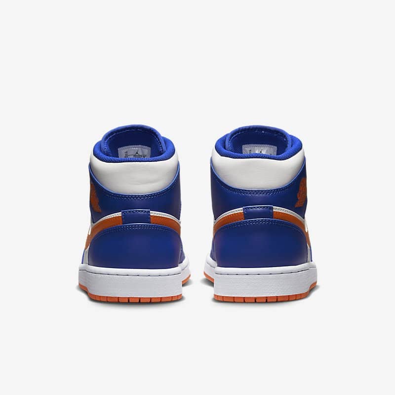 knicks 1s jordans