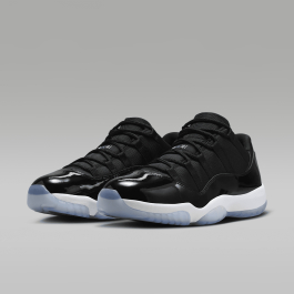 jordan retro 11 low black and white