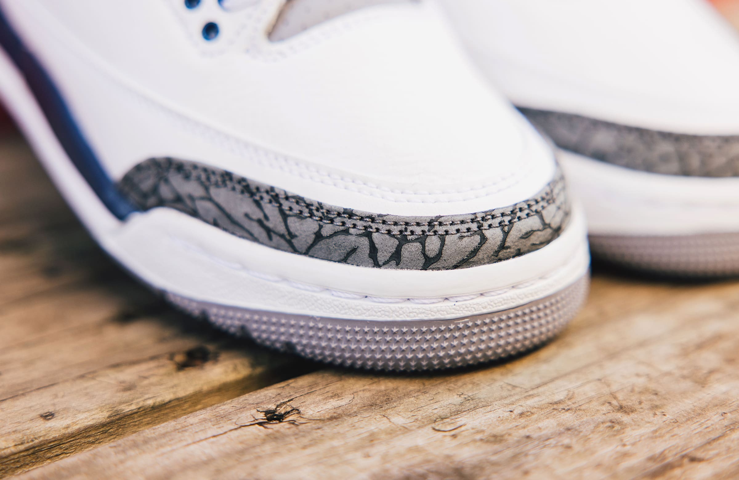 Air Jordan 3 Retro Midnight Navy CT8532-140 | More Sneakers