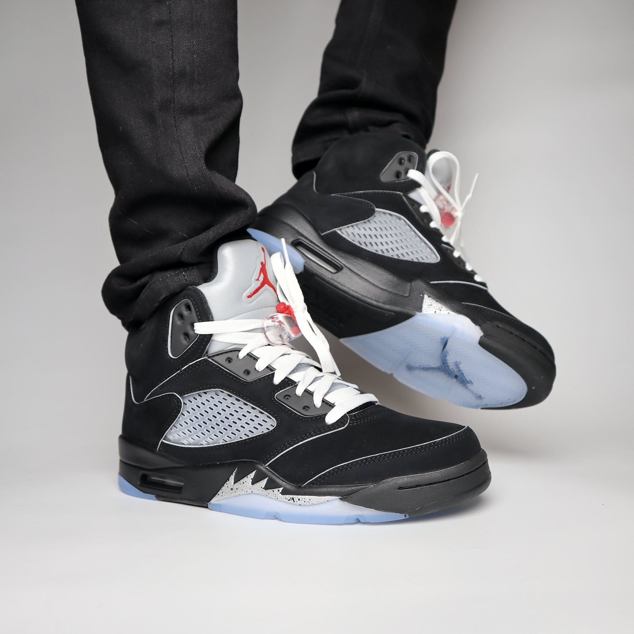 Air Jordan 5 Retro Black Metallic Reimagined HF3975-001 | More 