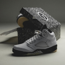 air-jordan-5-retro-reverse-  display picture 1