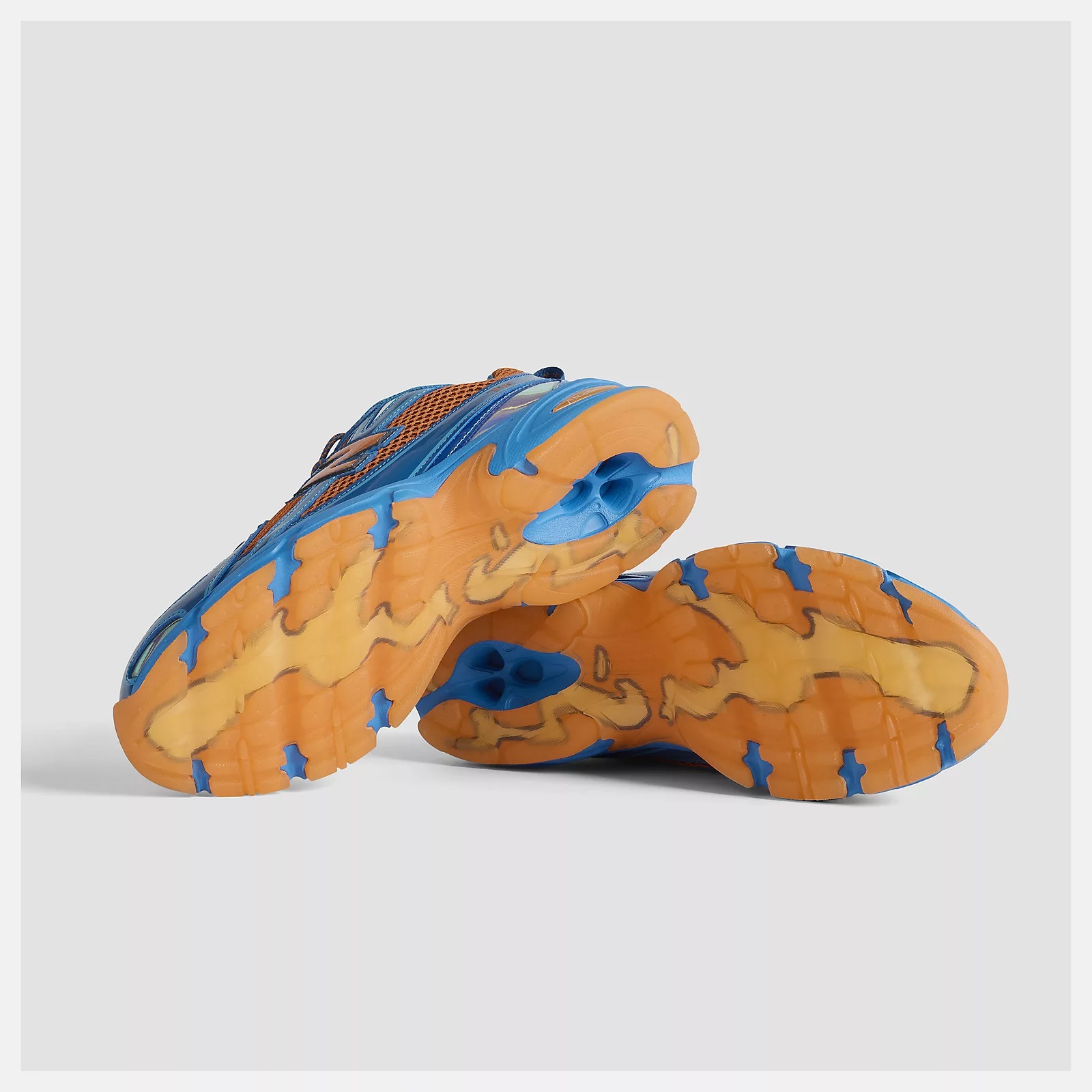 ナノレ Aminé x New Balance 740v2 Benson Tech U740CB2 | More Sneakers