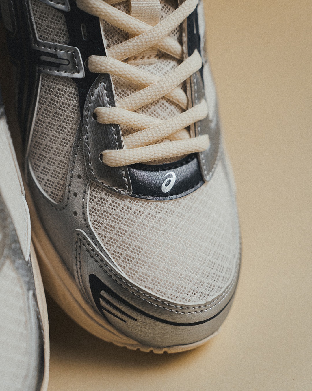 Asics Gel-1130 Cream Carrier Grey 1203A899-101 | More Sneakers