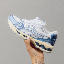 【美品】ASICS GEL-KAYANO 14 CREAM/DENIM BLUE Amazon.com | ASICS Gel-Kayano 14 - Cream / Denim Blue | Road