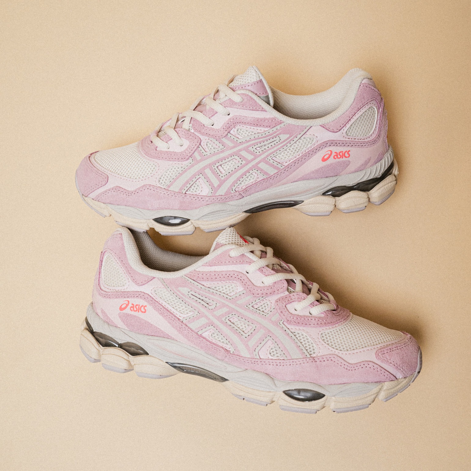 Asics Gel-NYC Cream Rose Water 1203A383-106 | More Sneakers