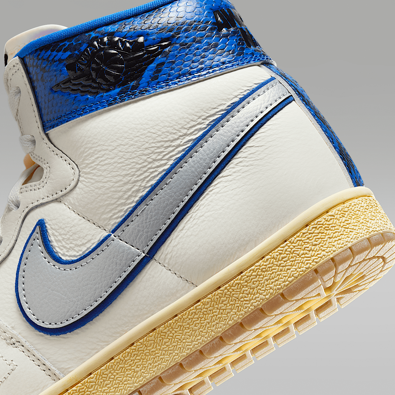 NIKE×Awake NY Jordan Air Ship FN8675-104 Jordan x Awake NY Air Ship 