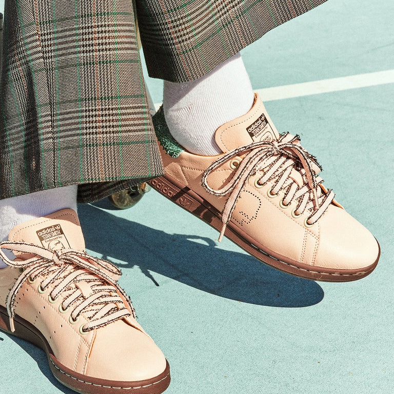 Brain Dead x adidas Originals Stan Smith Vapour Pink IH3434