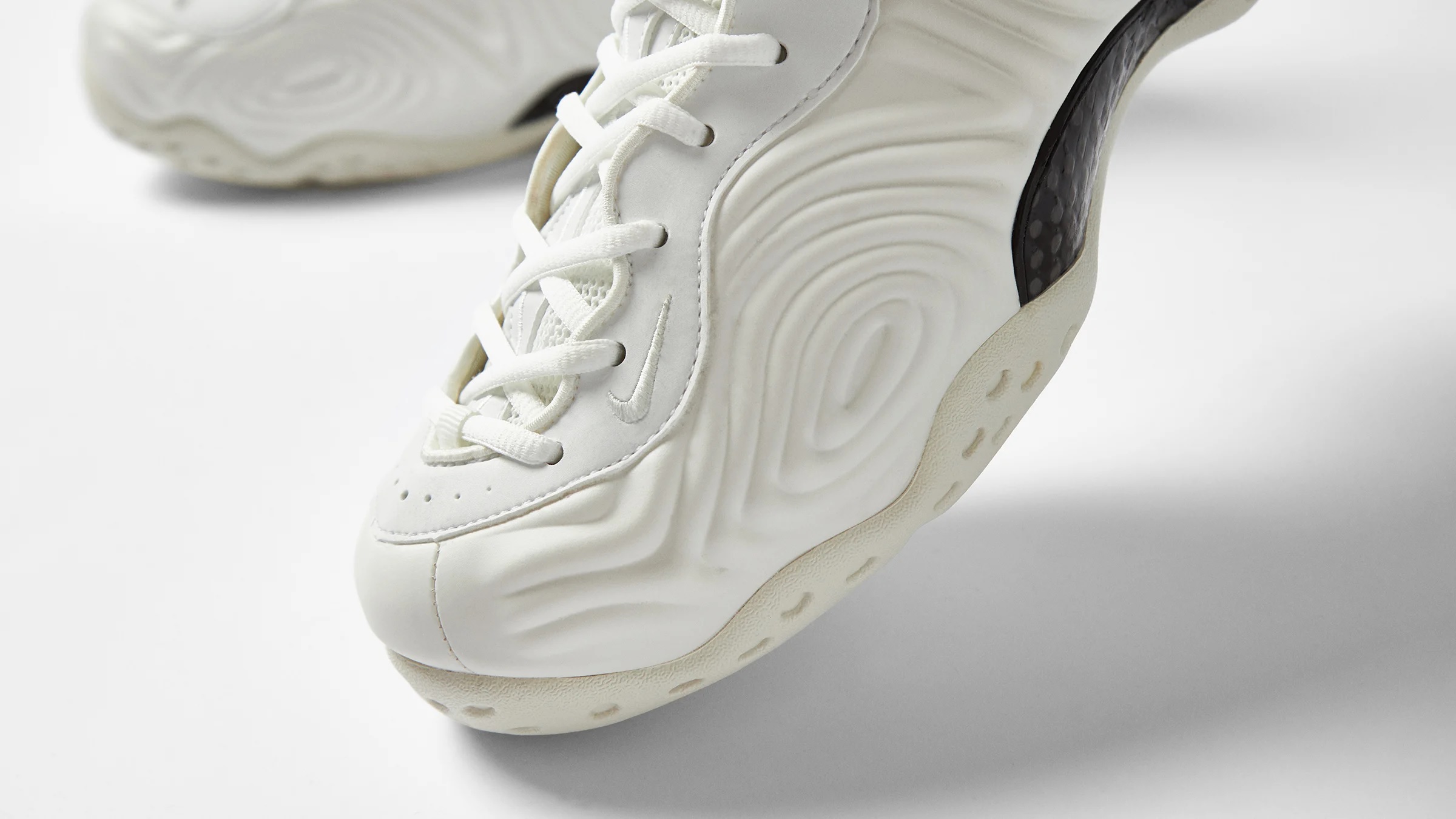 comme des garcons foamposite stockx