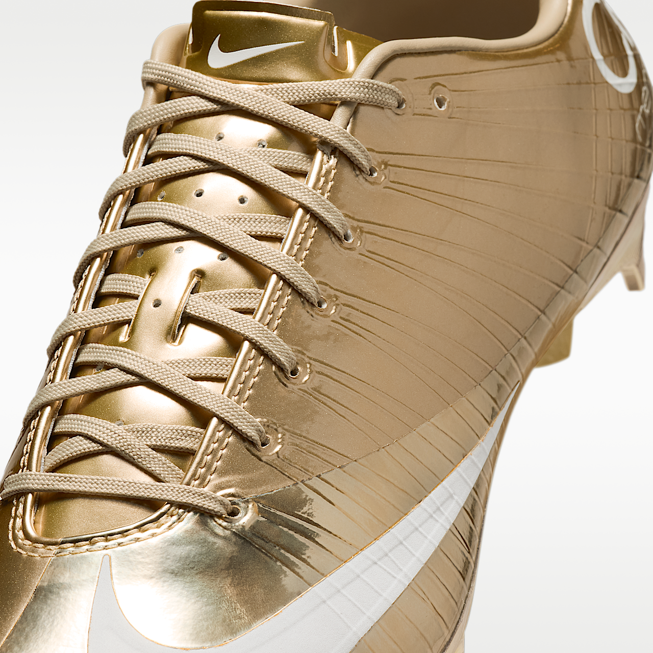 Cristiano Ronaldo x Nike Mercurial Superfly RGN SE Metallic Gold