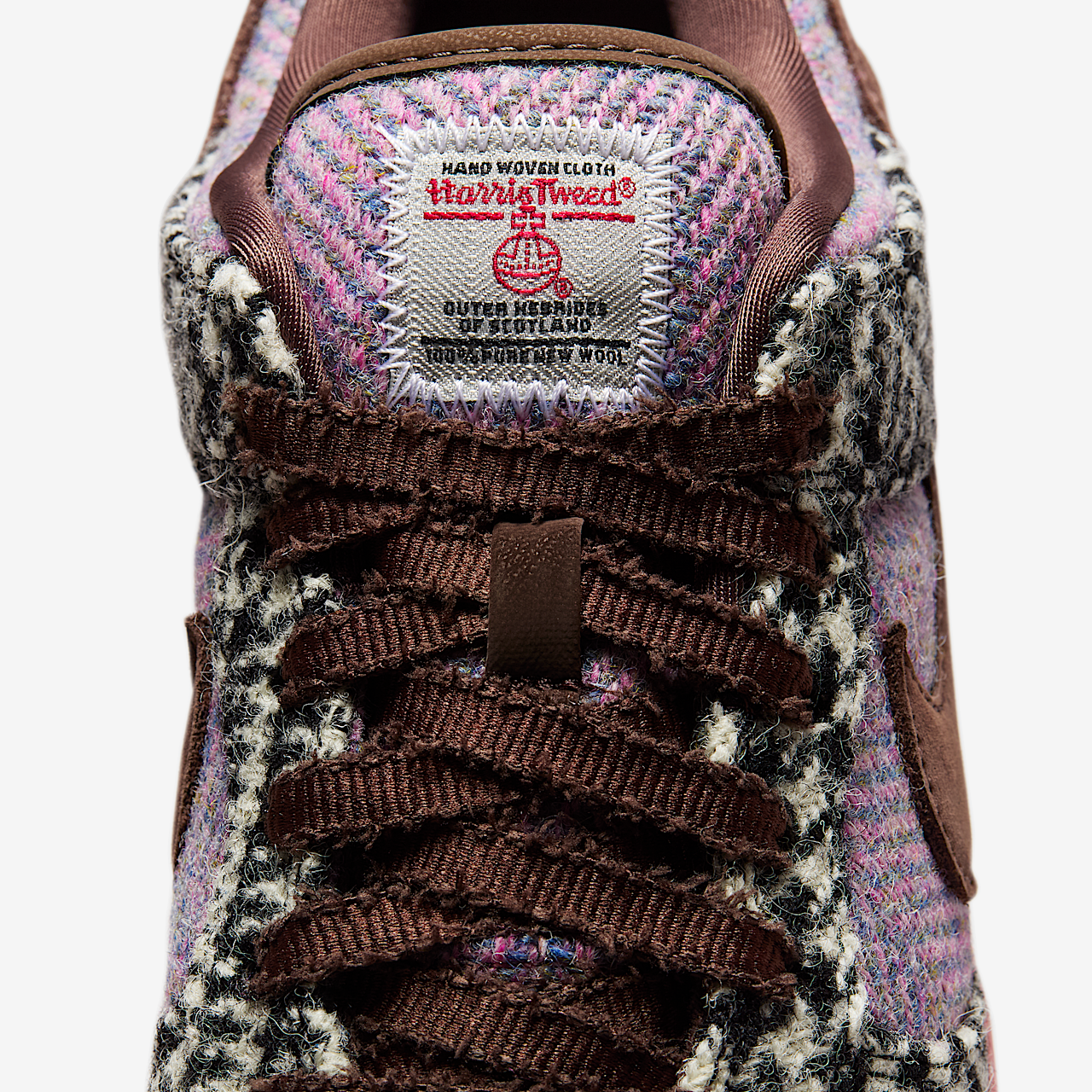 Harris Tweed × Nike Women's Dunk Low　29 Just released! ✨👟 The Women's Nike Dunk x Harris Tweed Pack