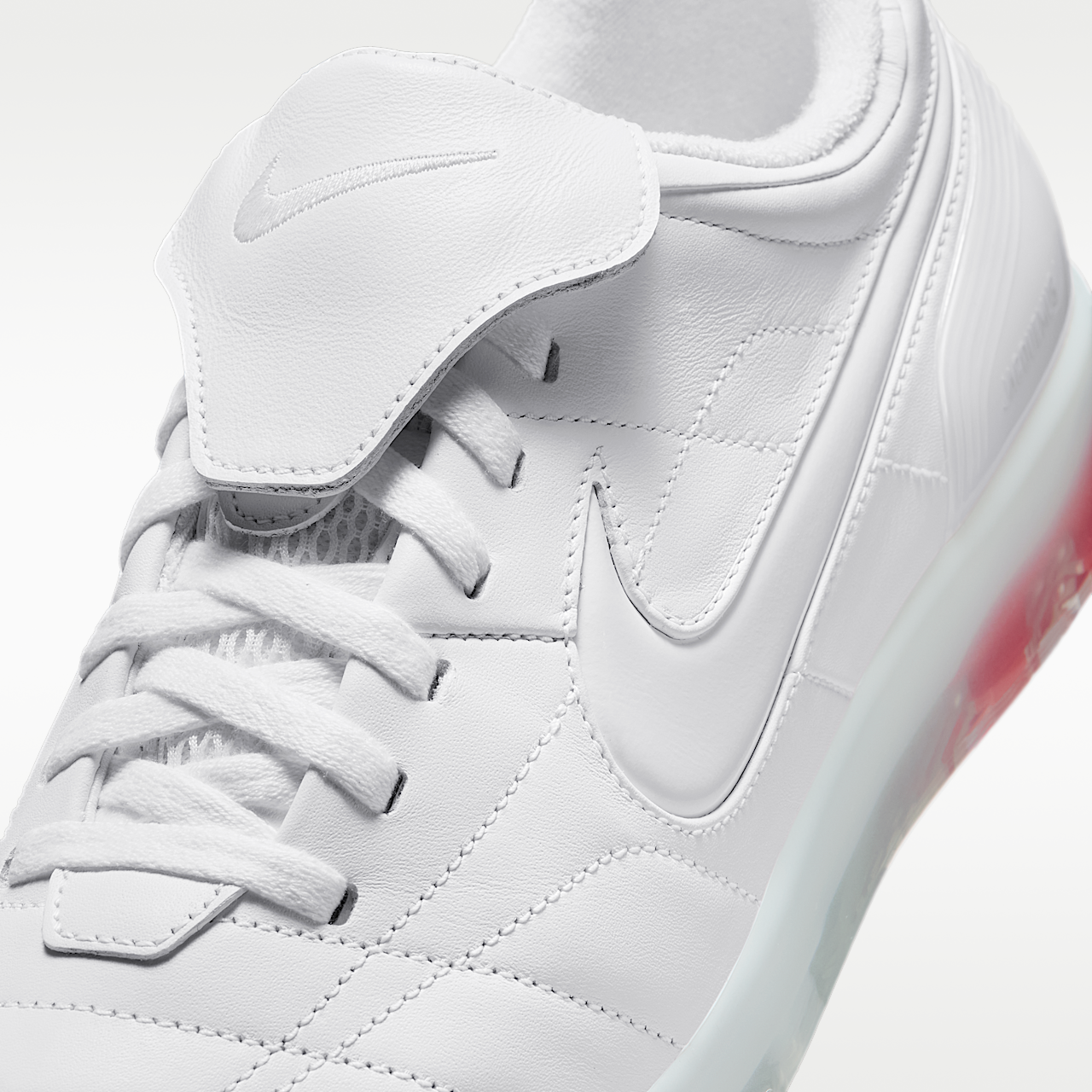Jacquemus x France x Nike Cryoshot Tiempo R10 IO0619-100 | More 