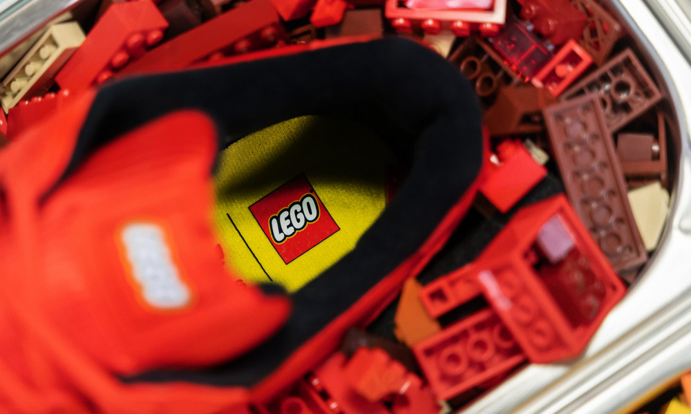 Lego x adidas Originals ZX 8000 Active Red FY7084 | More Sneakers