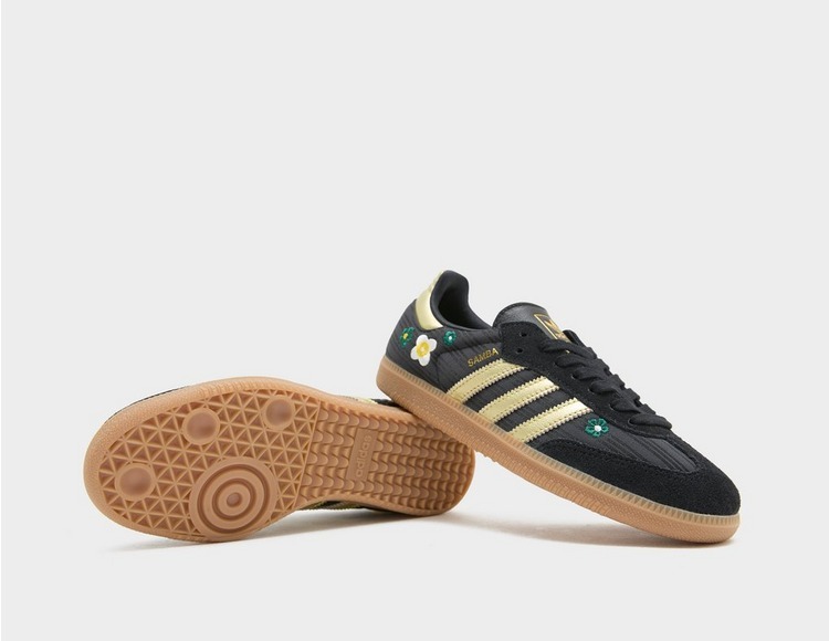 adidas gazelle silver green womens Adidas Originals main image 0