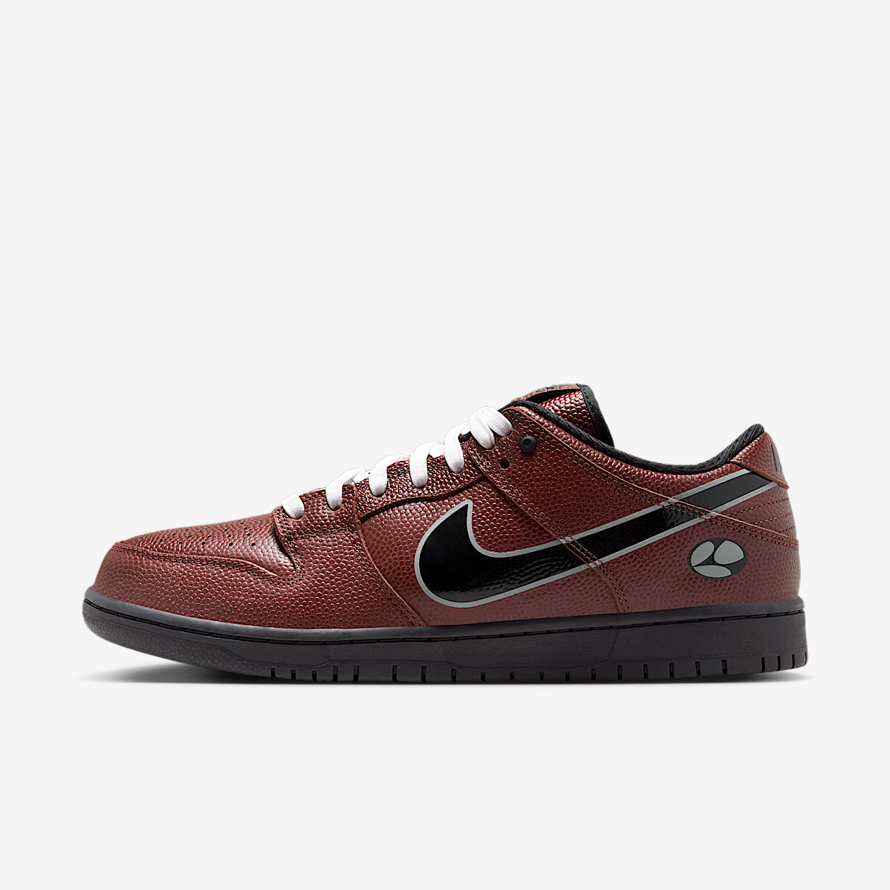 Limosine Skateboards x Nike SB Dunk Low Football HJ4131-200 | More