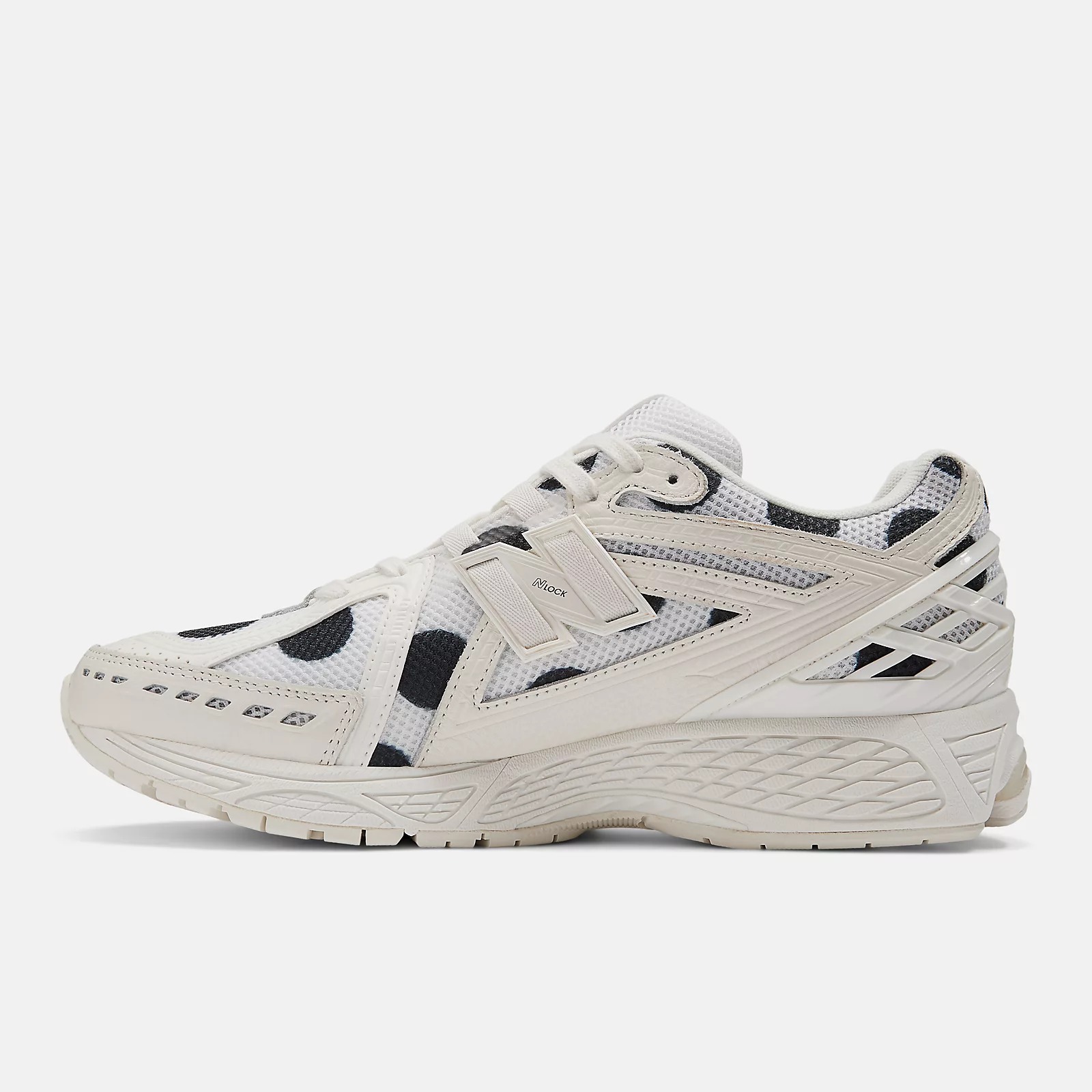 New Balance 1906R Polka Dot Sea Salt M1906RPC | More Sneakers