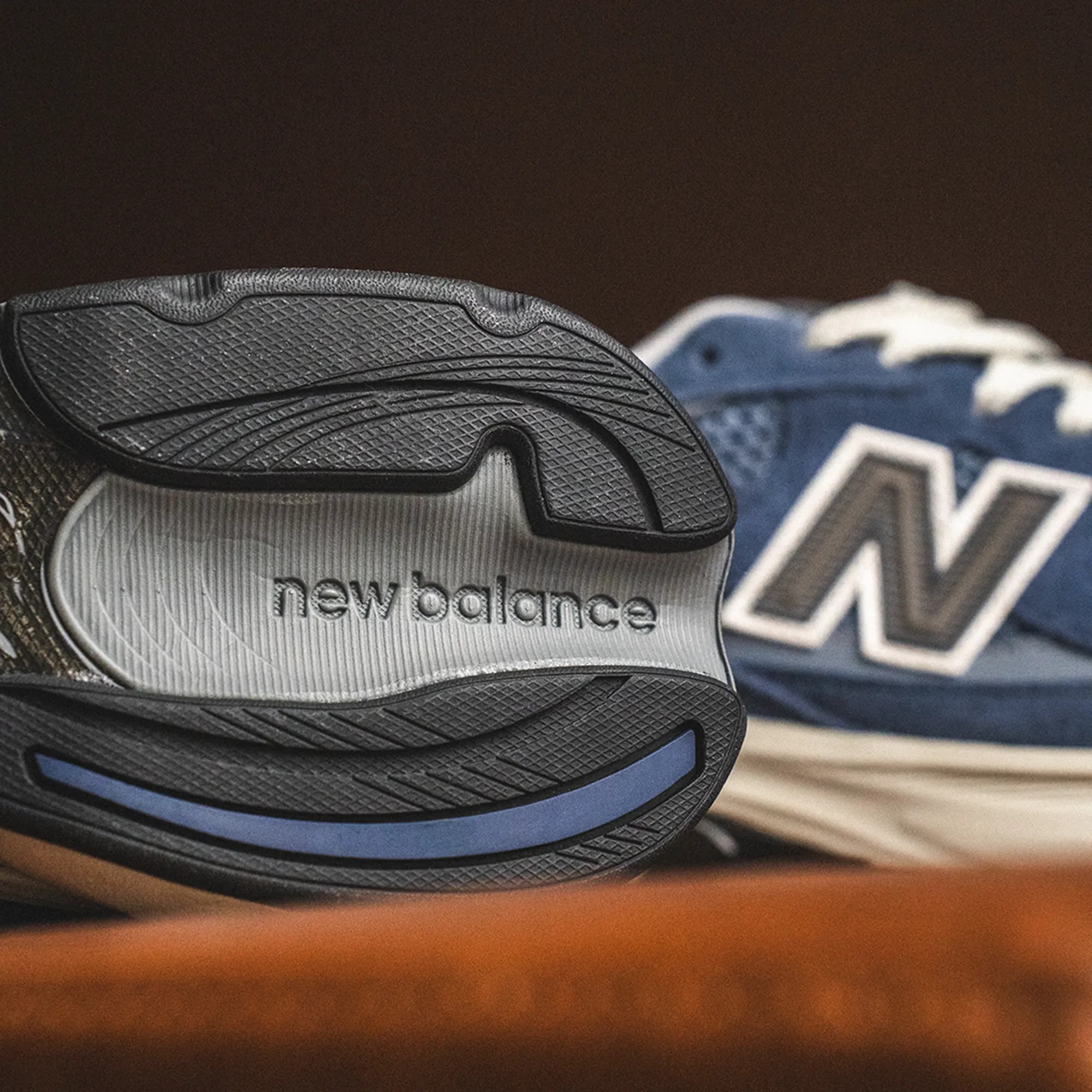 New Balance 2010 Vintage Indigo U2010WNV | More Sneakers