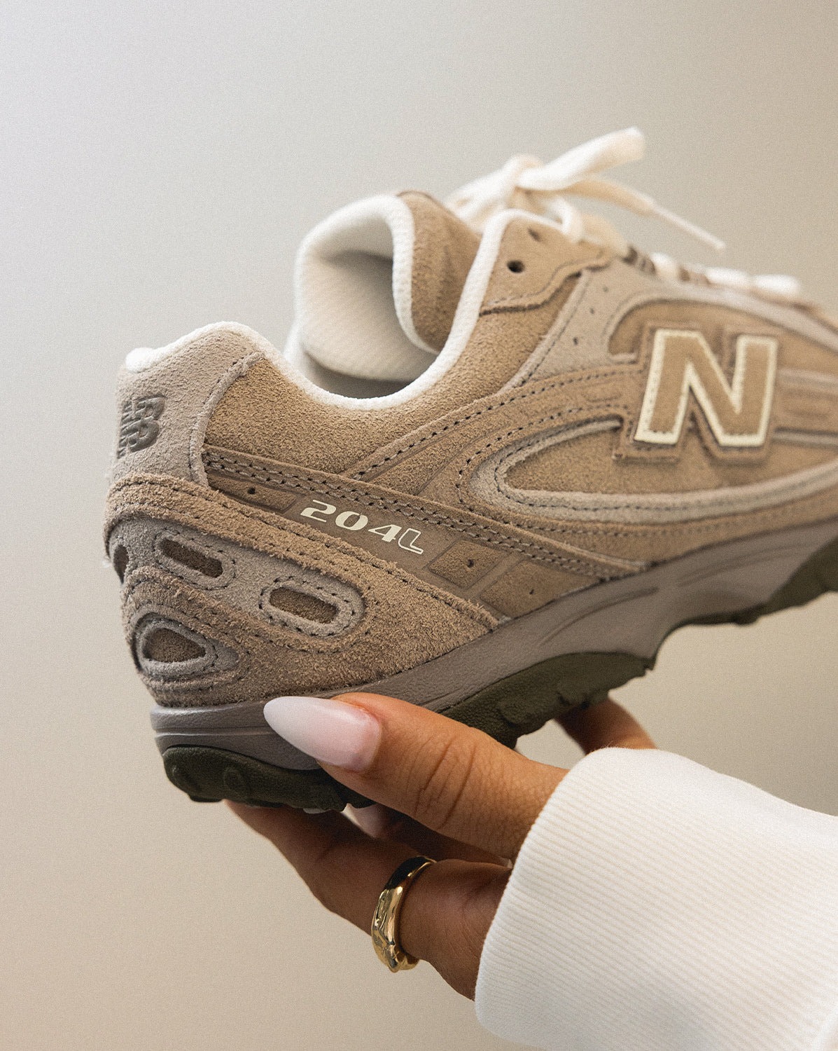 靴 New Balance - 204L / Mushroom Arid Stone $_57.JPG?set_id=880000500F