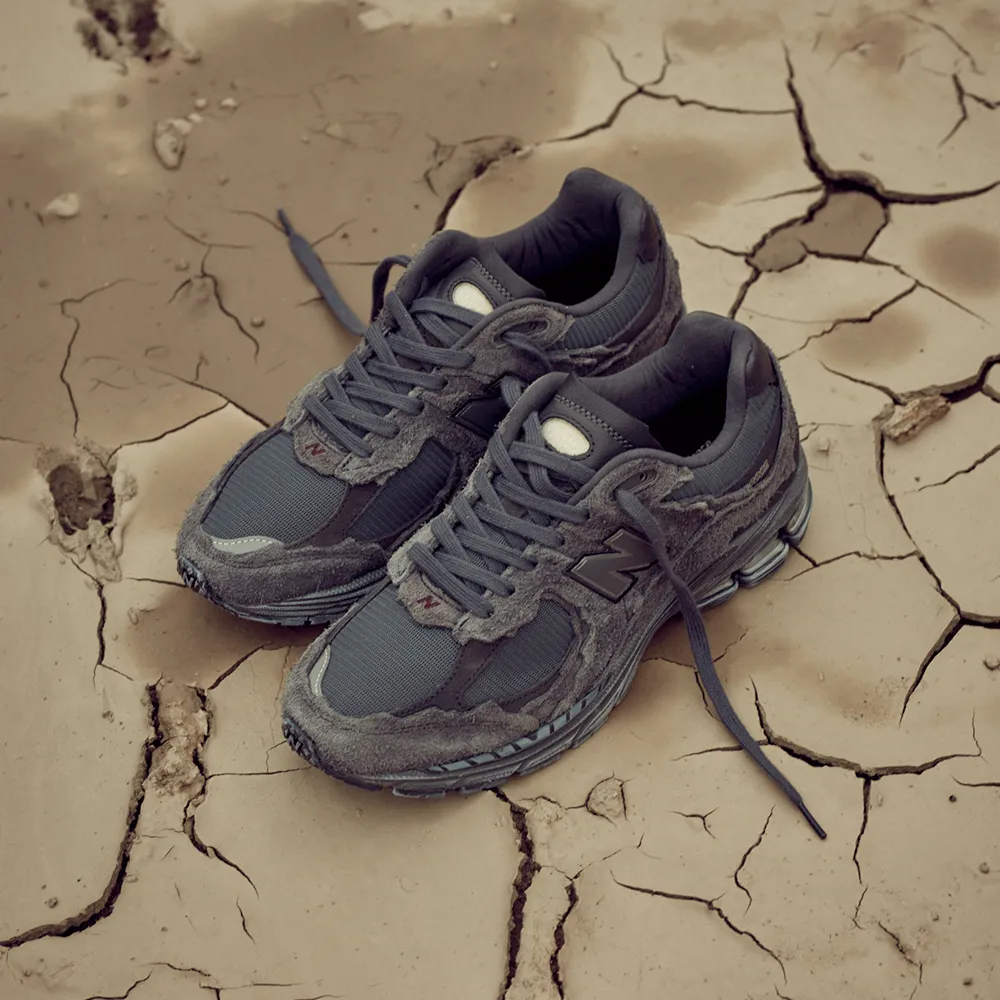 靴 New Balance M2002RDB PHANTOM Trainers New Balance Unisex M2002RDB Phantom/ Magnet
