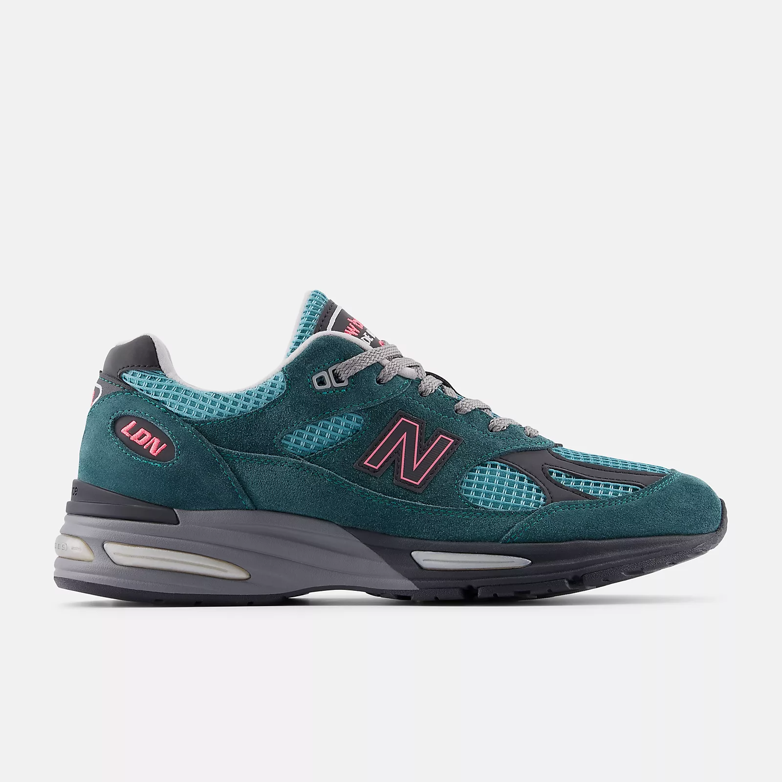new-balance-made-in-uk-991v2-