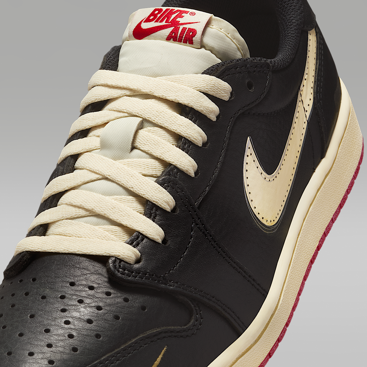 シューズ(男性用) Nigel Sylvester x NIKE AIR JORDAN 1 32cm Nigel Sylvester x Air Jordan 1 Retro Low OG 'Better With