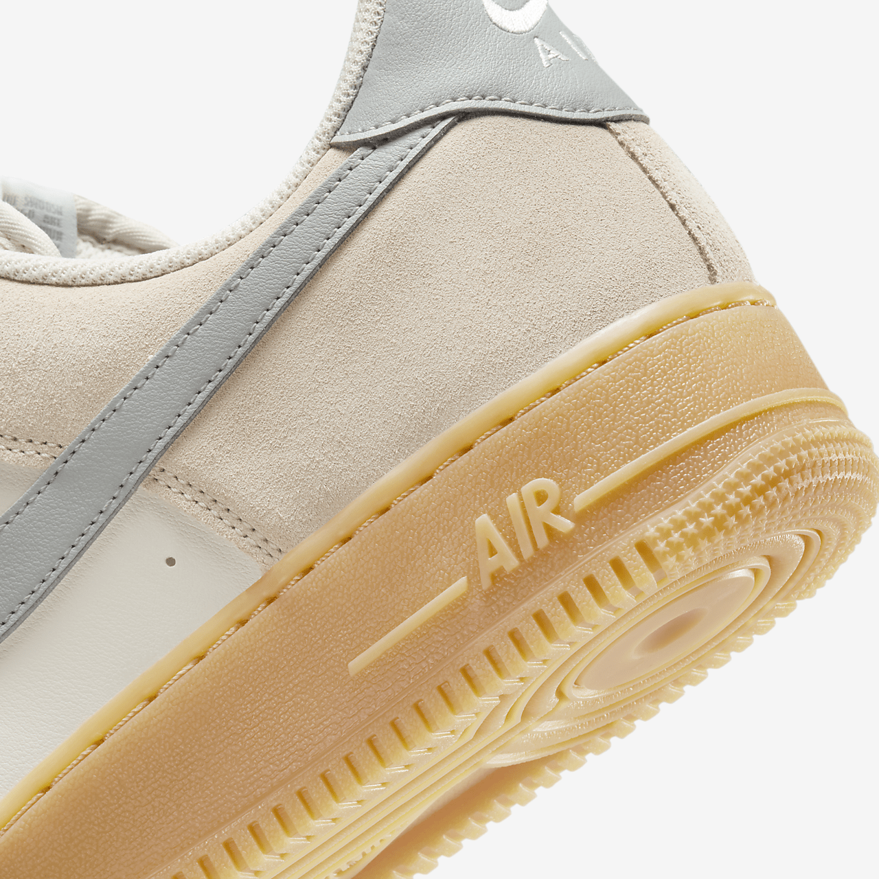 Nike Air Force 1 07 LV8 Phantom Summit White Light Smoke Grey