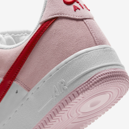 nike air force 1 07 qs tulip pink & university red