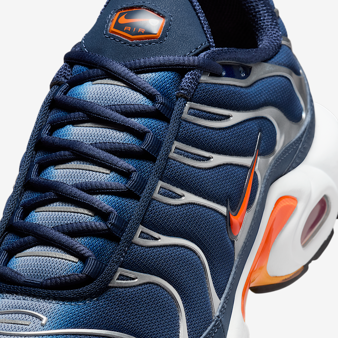 Nike Air Max Plus Midnight Navy Ashen Slate Safety Orange IQ0286 