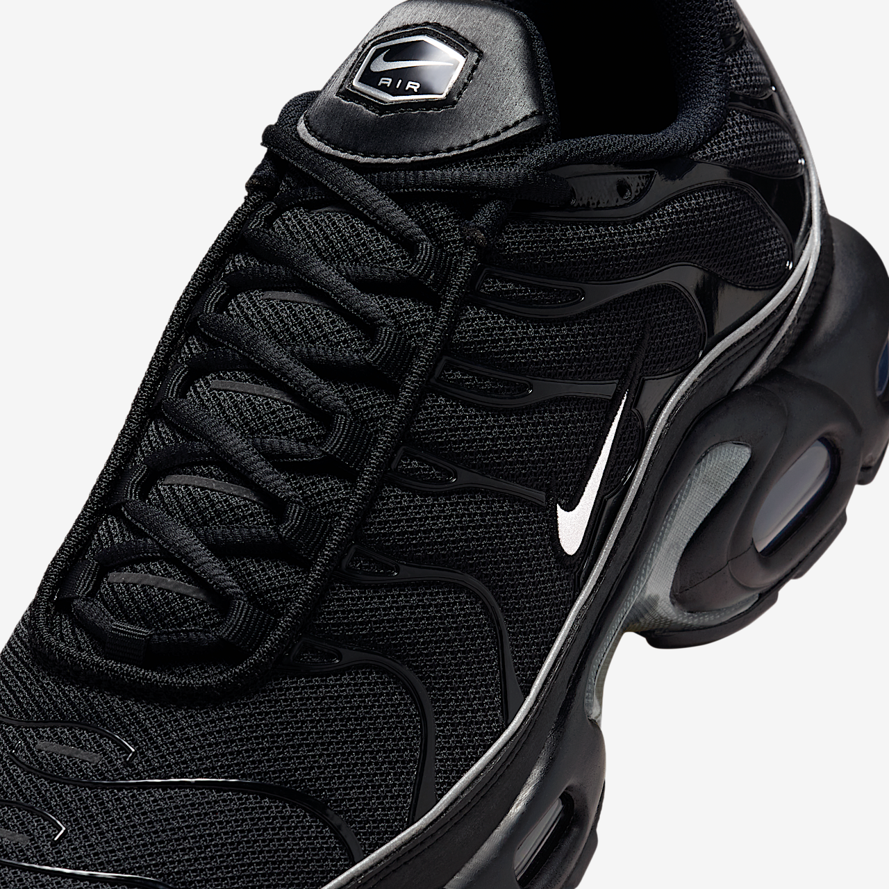 air max plus og black