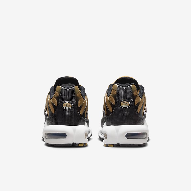 air max plus wheat