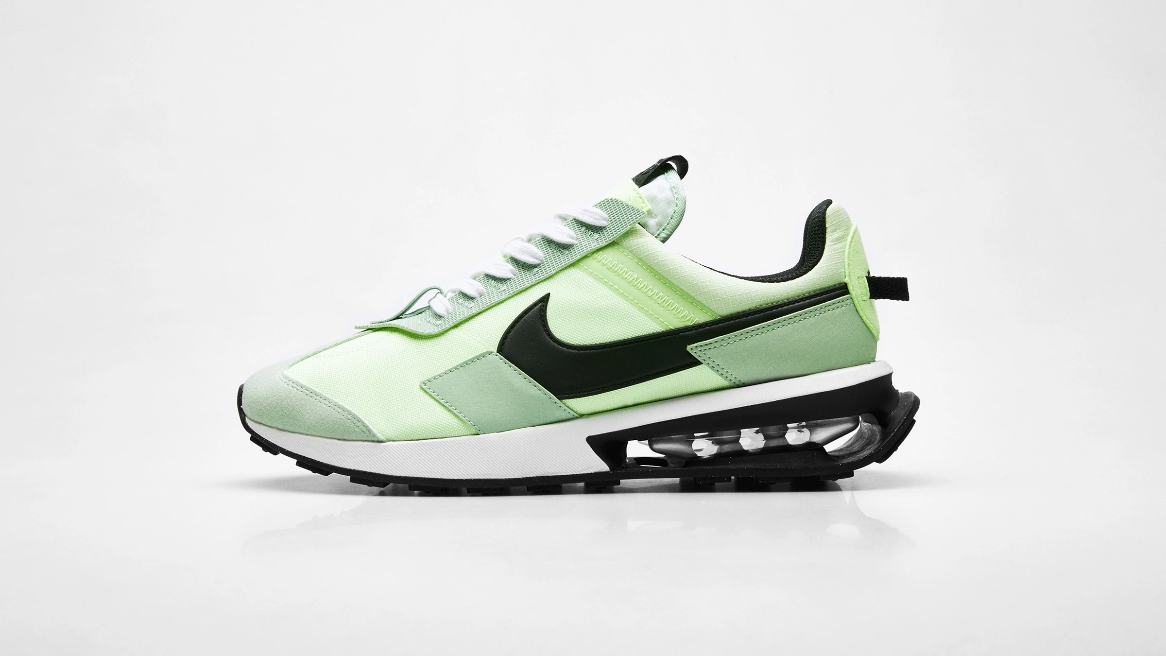 nike-air-max-pre-day-liquid-