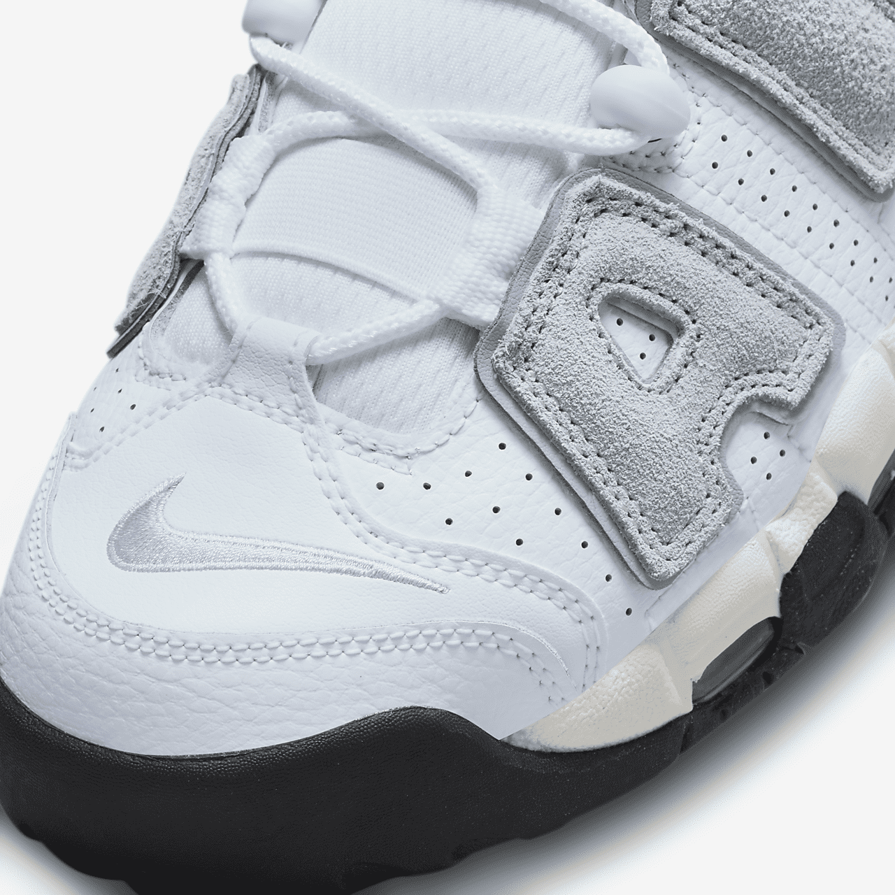 スニーカー Nike Air More Uptempo Wolf Grey Solar Flare Z4516-100 Nike Air More Uptempo 96 Pure Platinum Wolf Grey DZ4516-100
