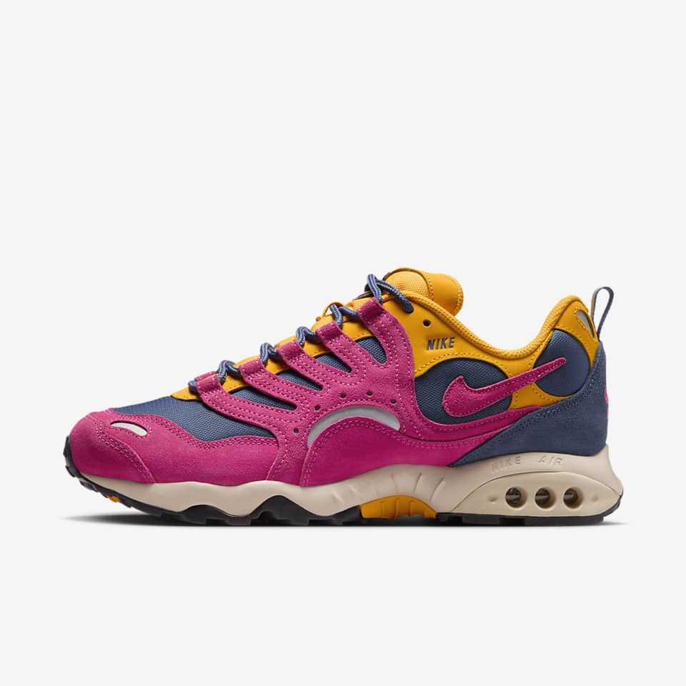 Nike Air Humara pink エアフマラ Nike Jacquemus W Air Humara Pink ジャックムス フマラ ピンク
