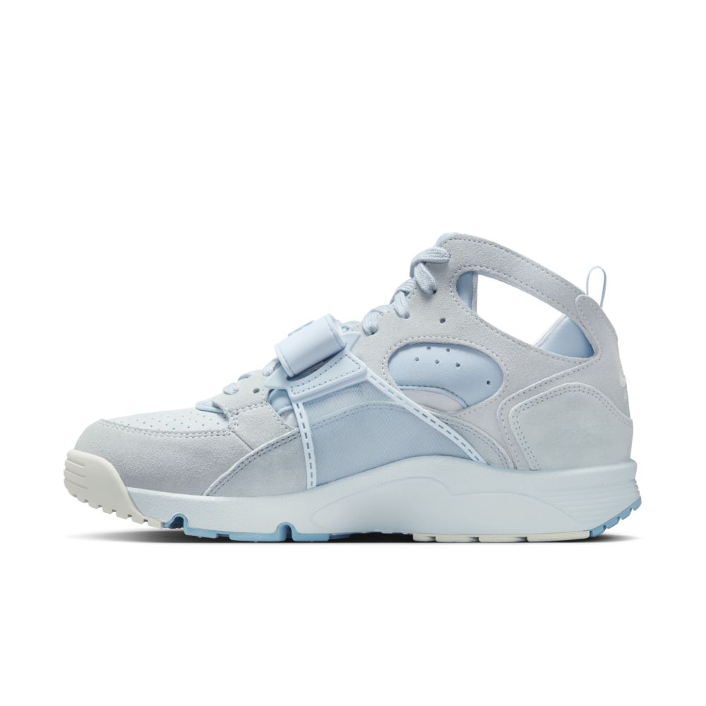 air huarache light blue