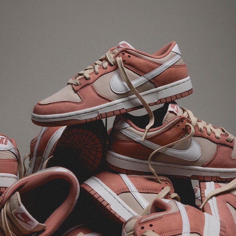 スニーカー Nike Dunk Low Retro Premium FB8895-601 Nike Dunk Low Retro Premium Red Stardust FB8895-601 | More