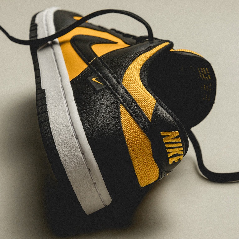 dunk goldenrod low