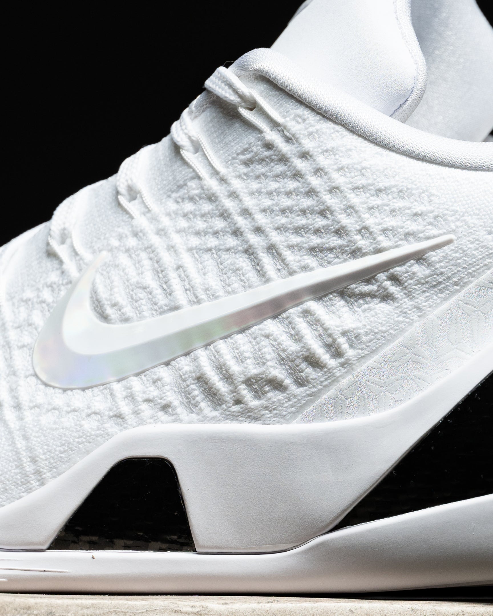 Kobe 9 エリート low protro FZ7334 100 Nike Kobe 9 Elite Low Protro Halo White FZ7334-100