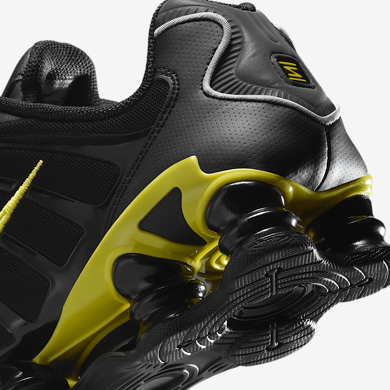 靴 Nike Shox TL \"Black/Dynamic Yellow BRAND NEW Nike SHOX TL Men's Casual Shoes ALL COLORS US