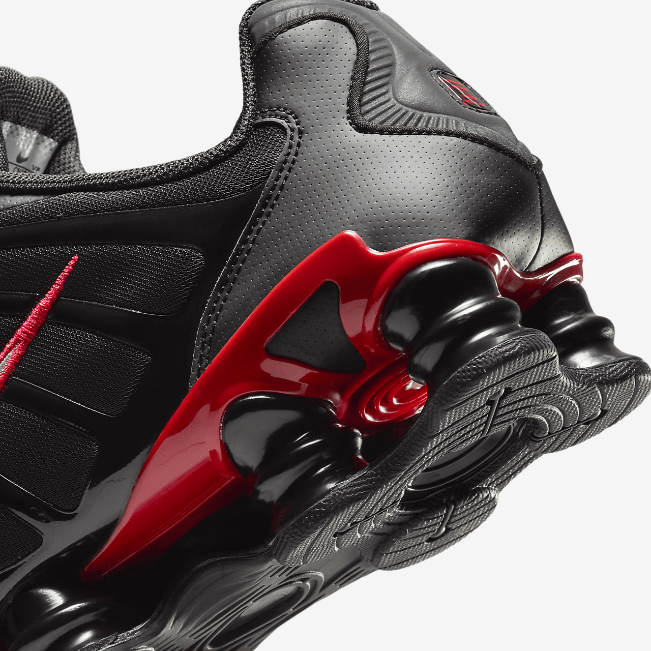 nike shox red and black