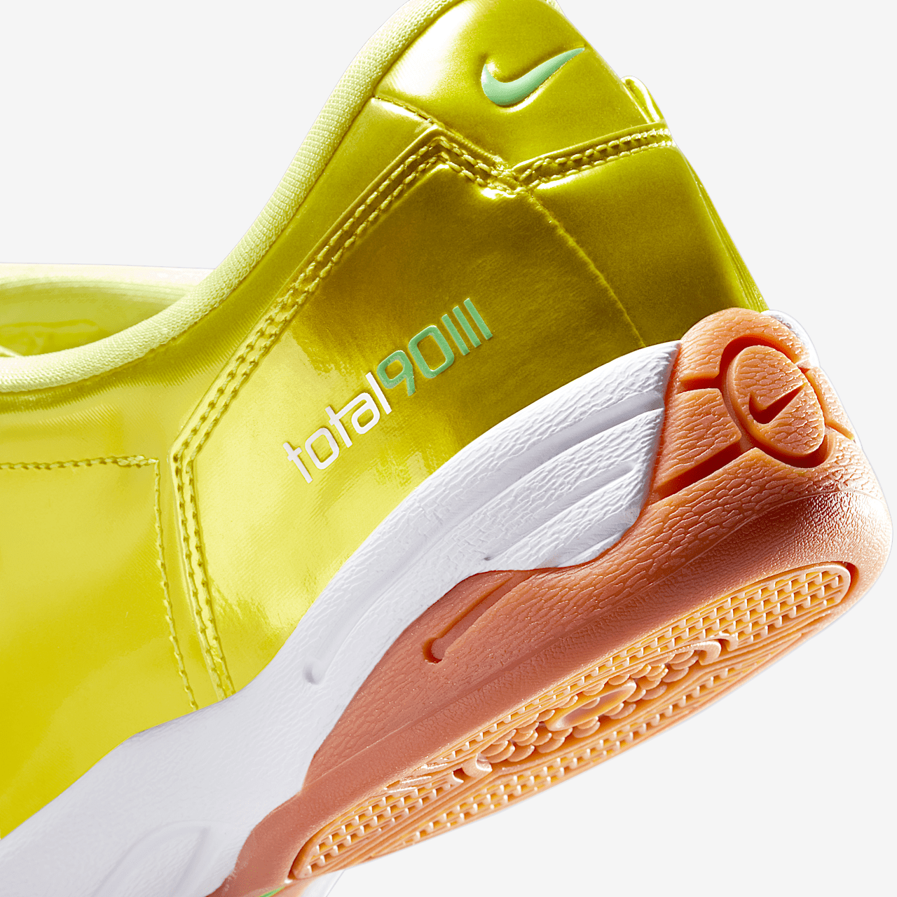 NIKE トータル90 SP Dynamic Yellow 28,5cm 新品 NIKE トータル90 SP Dynamic Yellow 28,5cm 新品 - メルカリ