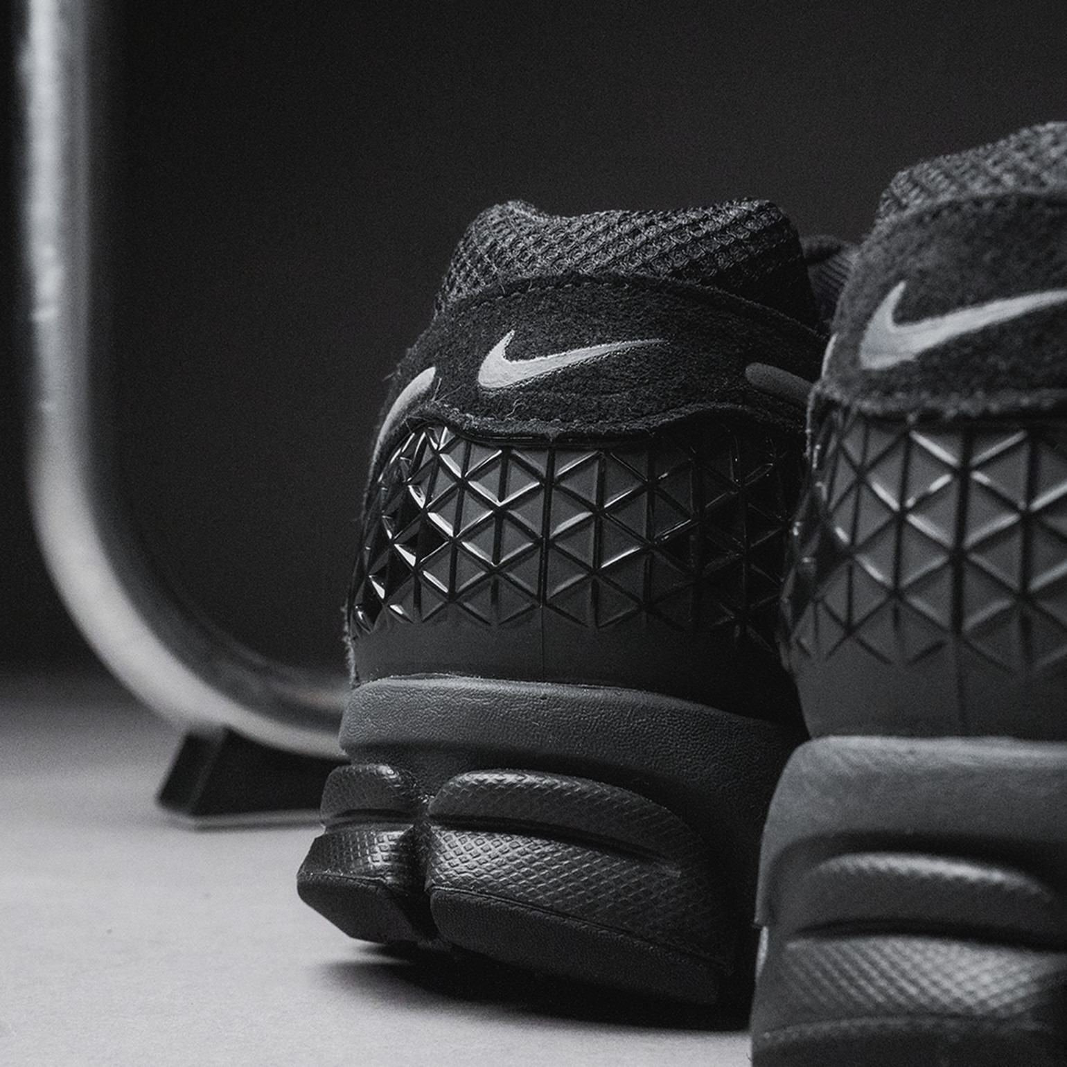 Nike Zoom Vomero 5 Black Anthracite HF1553-001 | More Sneakers