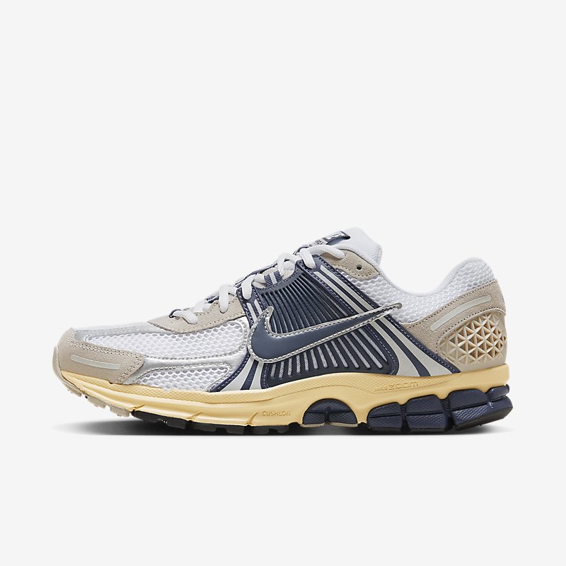 【美品】NIKE Vomero 5 Nike Zoom Vomero 5 Since 72 HF4259-100 | More Sneakers