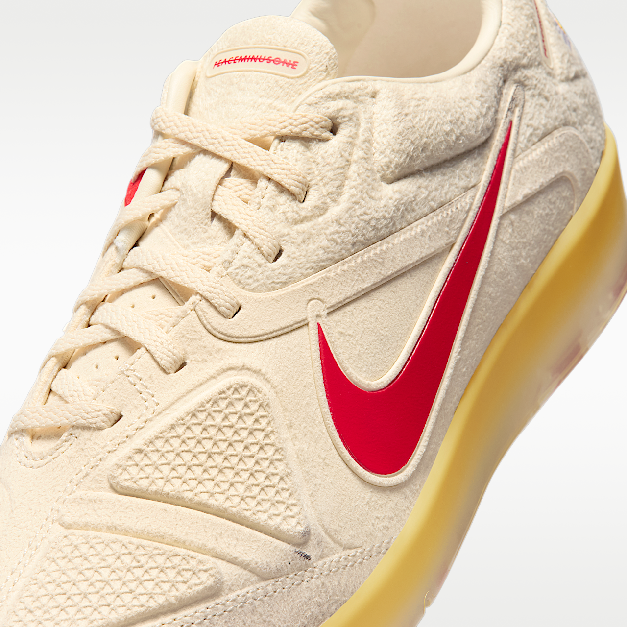 PEACEMINUSONE x Korea x Nike Cryoshot CTR 360 Natural HQ1460-100