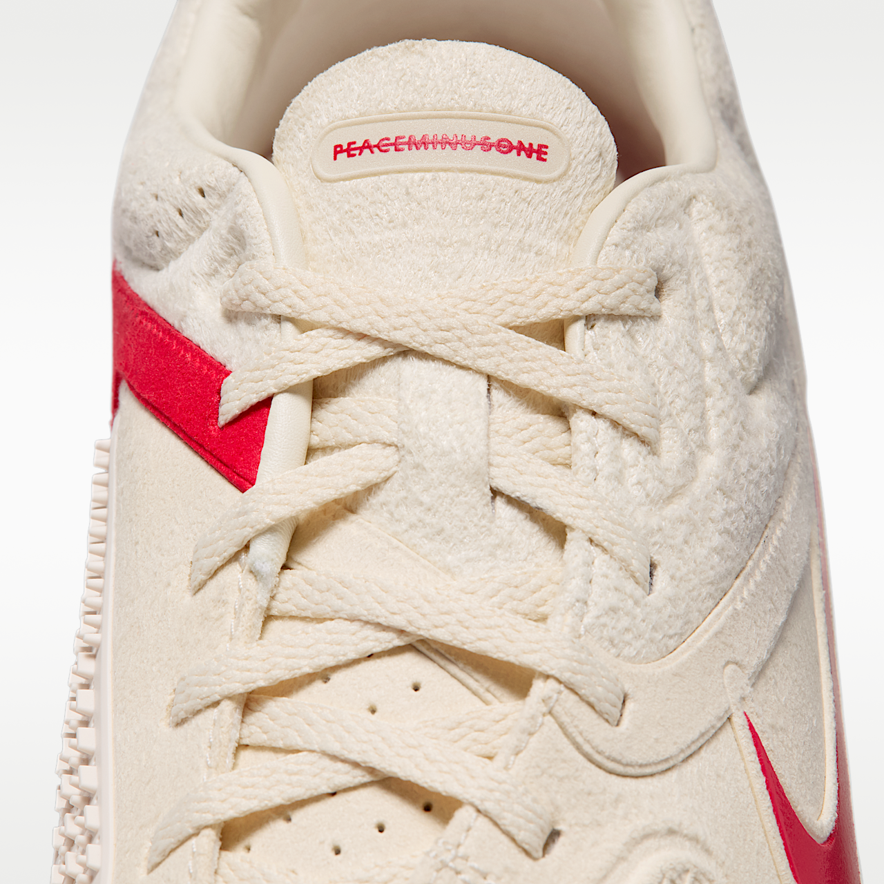 PEACEMINUSONE x Korea x Nike Cryoshot CTR 360 Natural HQ1460-100