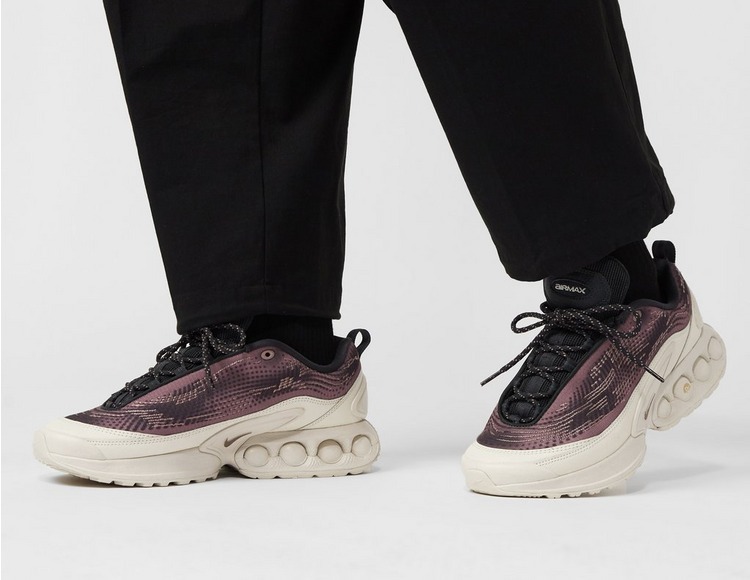 size? x Nike Air Max Dn Smokey Mauve HQ0912-200 | More Sneakers